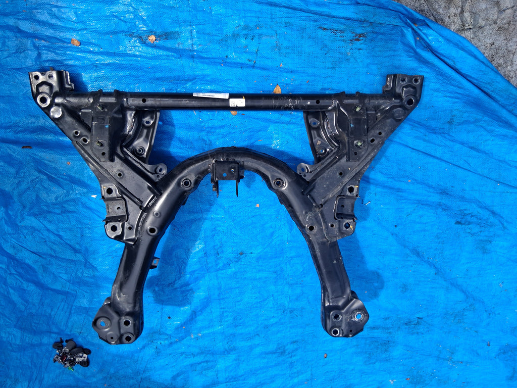 OEM 1044531-00-C 2022 Tesla Model Y Front Subframe Crossmember