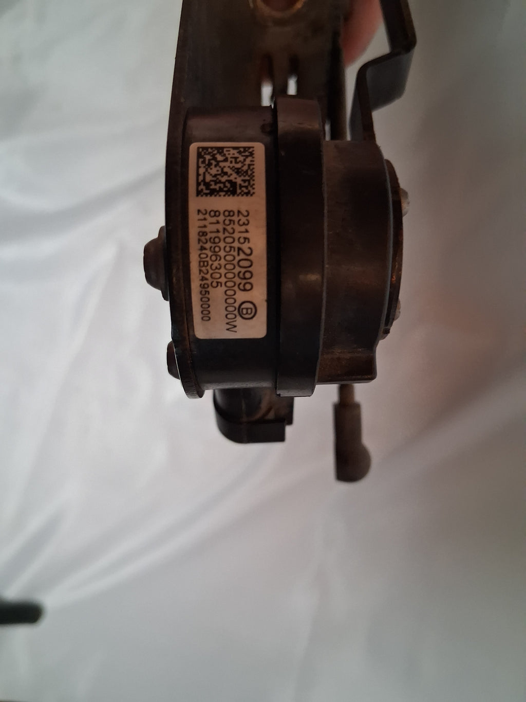 OEM# 23152099 2019 Chevy Tahoe Premier Right Height Level Sensor