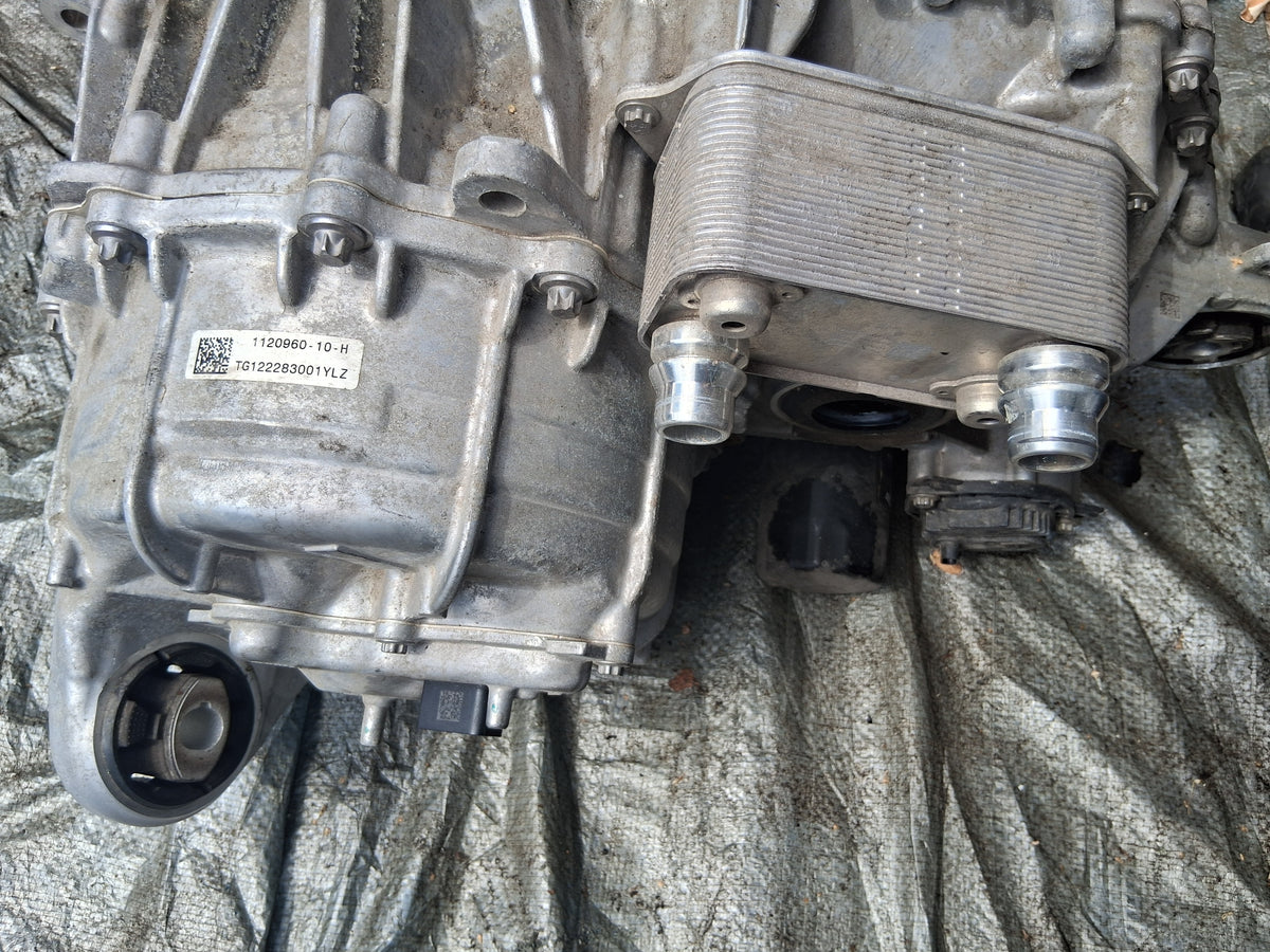 OEM 1120960-10-H 2022 Tesla Model Y 37k Front Drive Engine Electric Motor