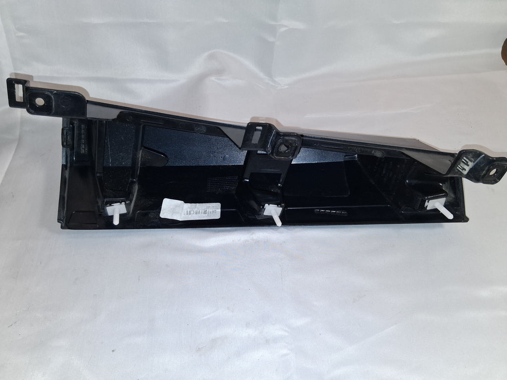 OEM# 22826302 2019 Chevy Tahoe Premier Pillar Molding Trim