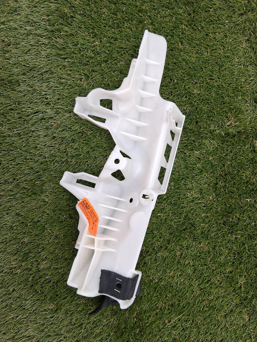 OEM 1494610-99-G 2022 Tesla Model Y B Pillar Ramp Assembly LH