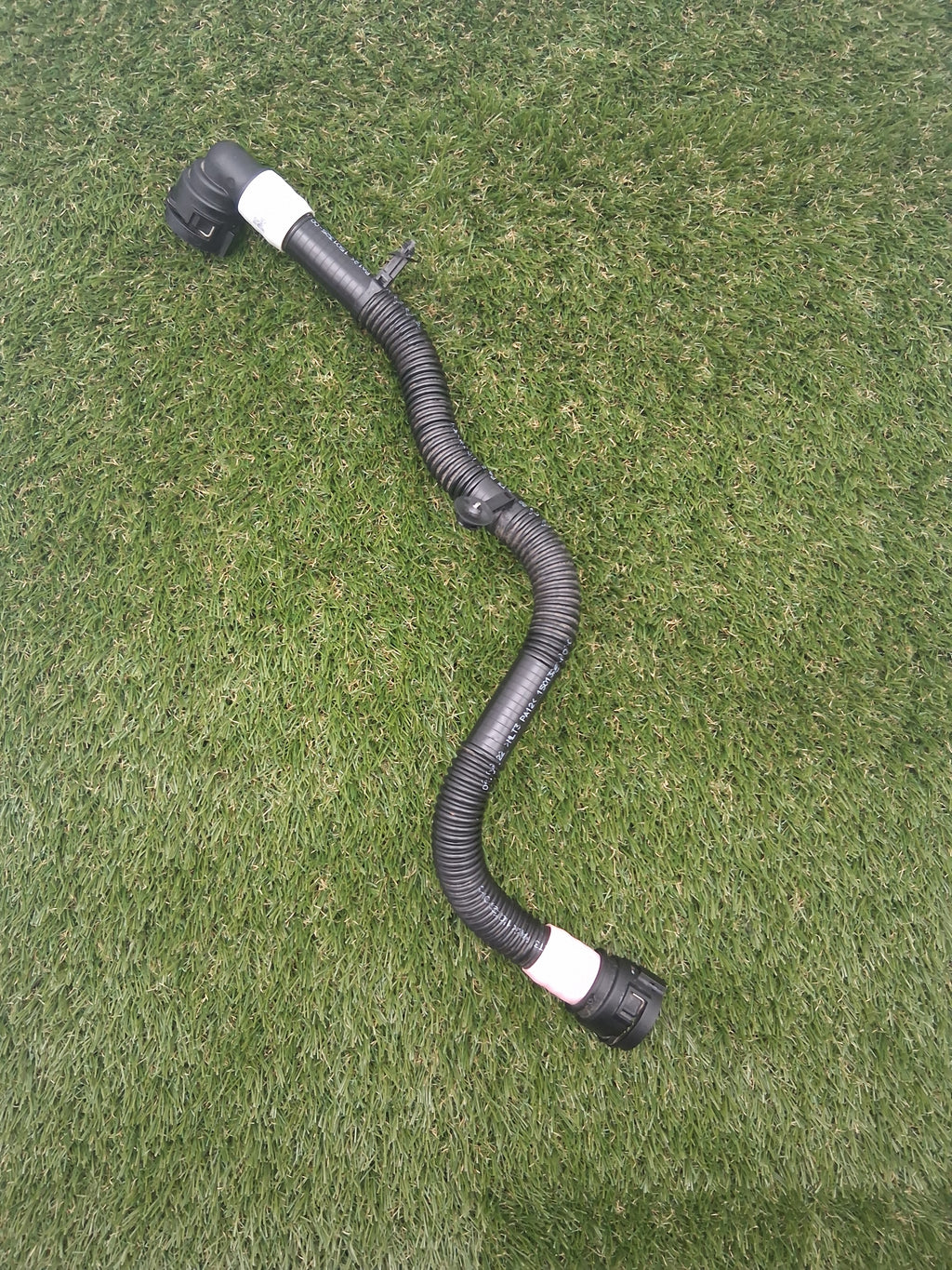 OEM 1501325-00-C 2022 Tesla Model Y Radiator Coolant Hose Tube