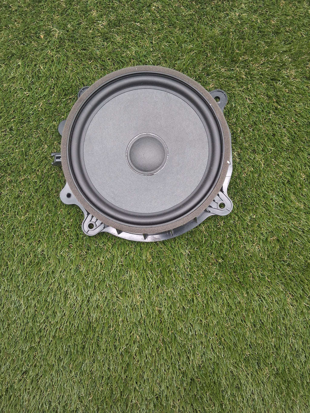 OEM 1079744-00-E 2022 Tesla Model Y Door Speaker