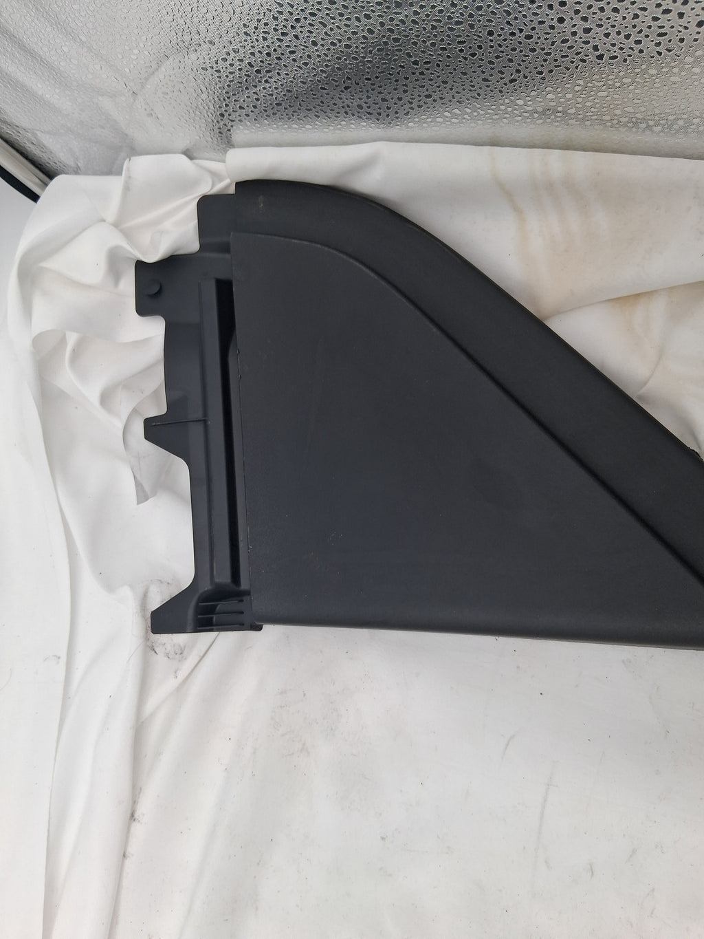 OEM# 969789283 2019 Chevy Tahoe Premier Side Door Window Cover Panel