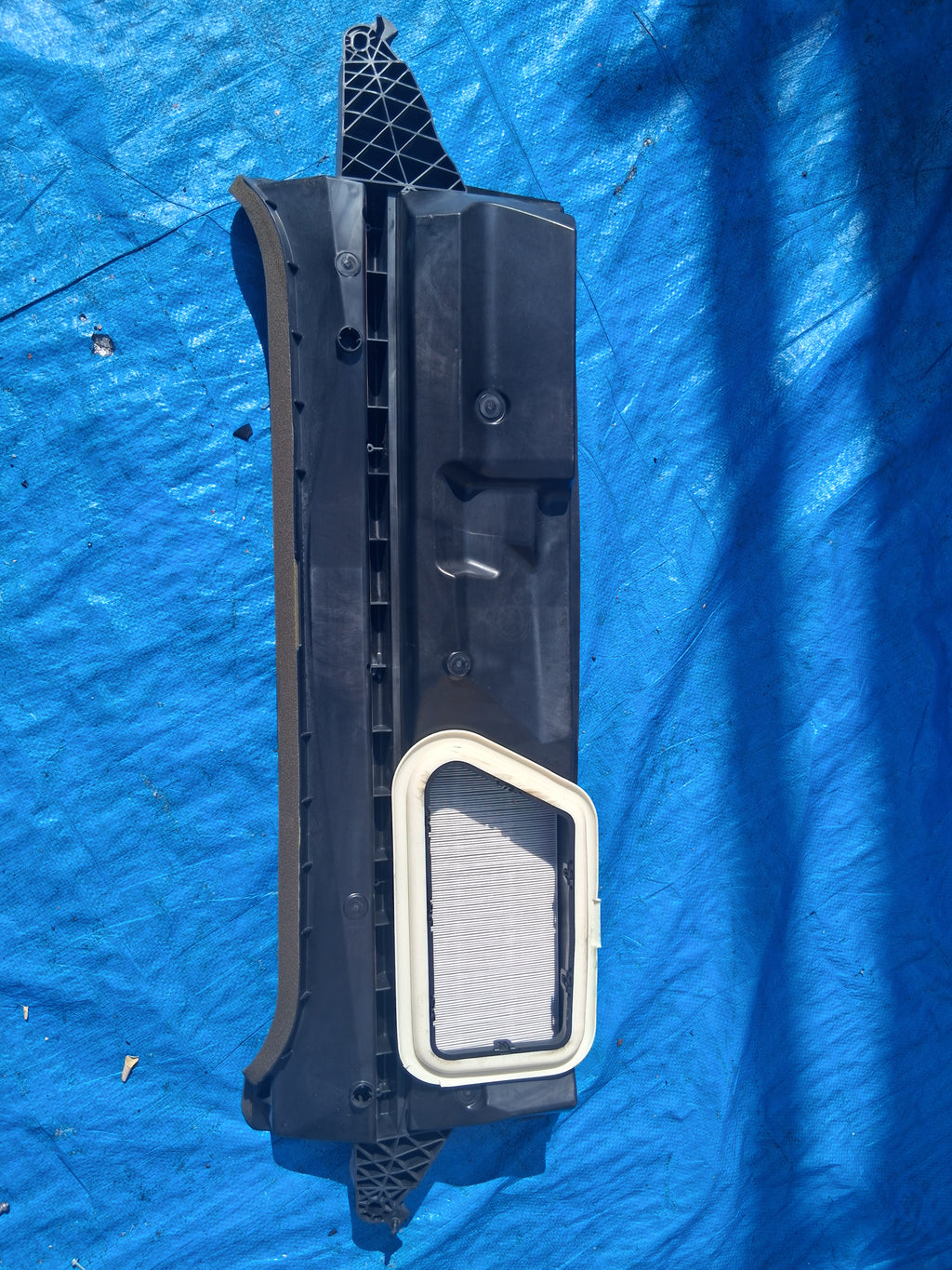 OEM 1495167-00-B 2022 Tesla Model Y Cabin HVAC Thermal HEPA Air Box