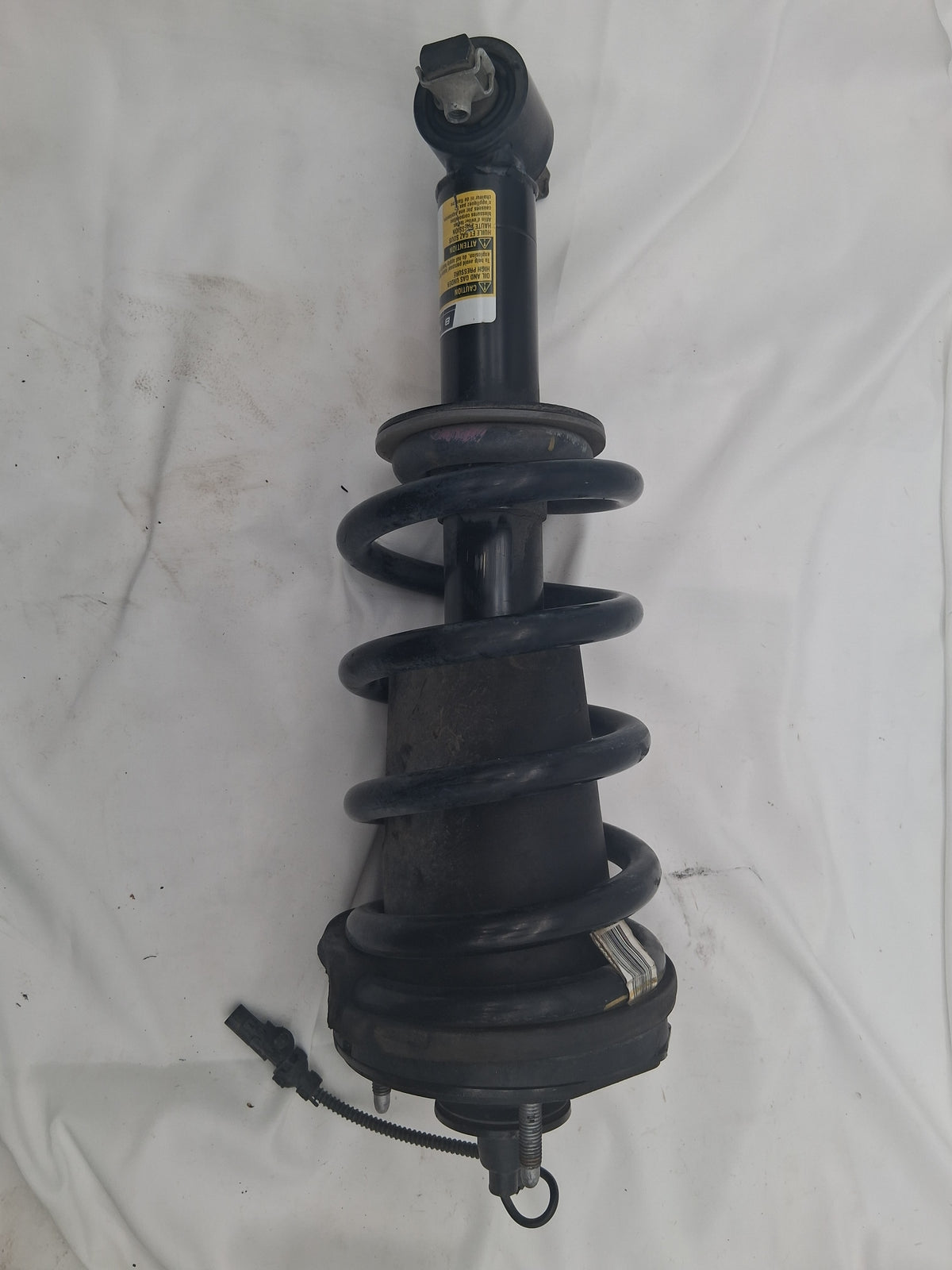 OEM# 84977478 2019 Chevy Tahoe Premier Front Shock Strut Assys Absorber