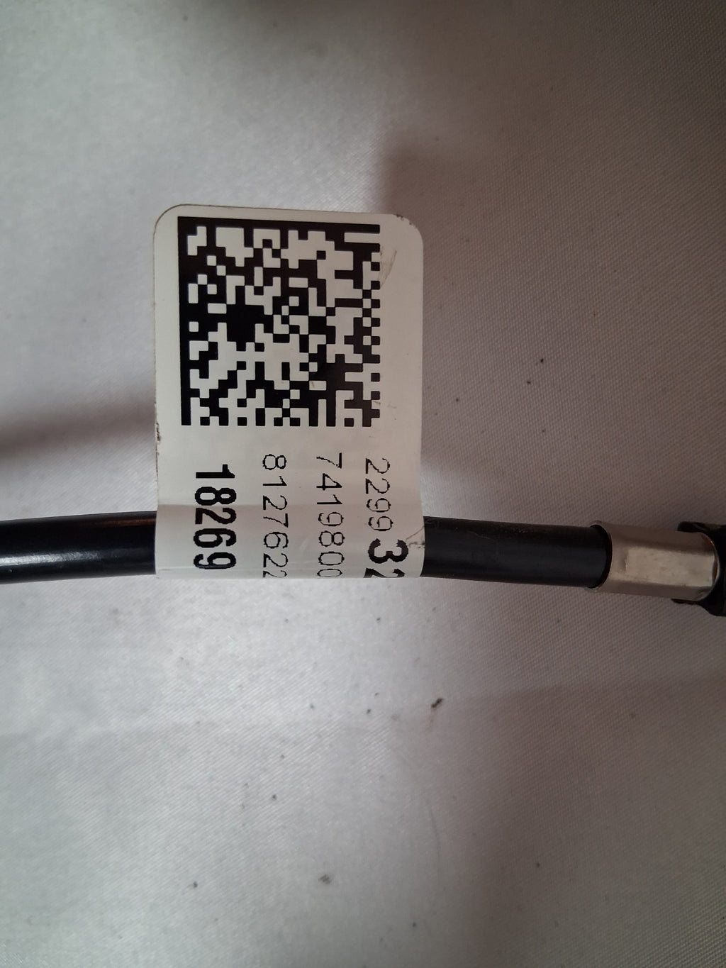 OEM# 22993295 2015-20 Chevy Tahoe Yukon Radio Antenna Wire Cable