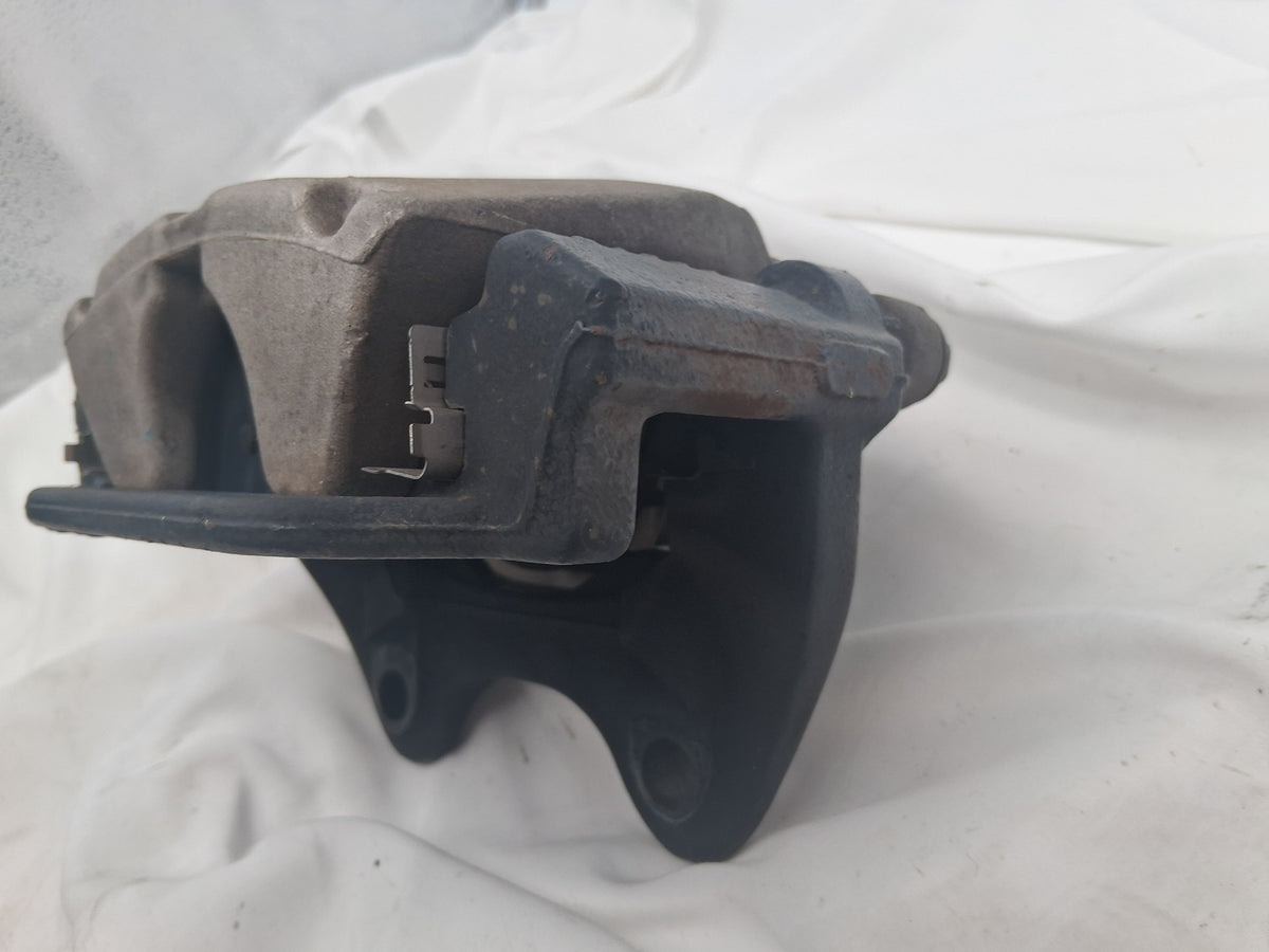 OEM 2019 Chevy Tahoe Premier Wheel Brake Caliper Assembly
