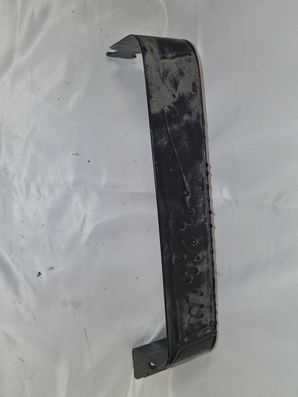 OEM# 22928006 2019 Chevy Tahoe Premier Fuel Tank Strap Bracket