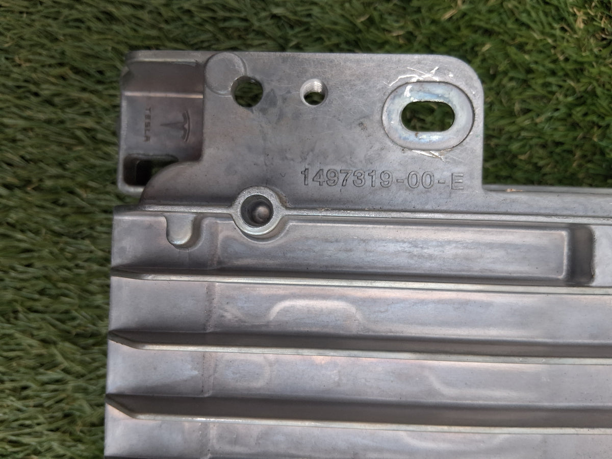 OEM 1497319-00-E 2022 Tesla Model Y Front Body Control Module