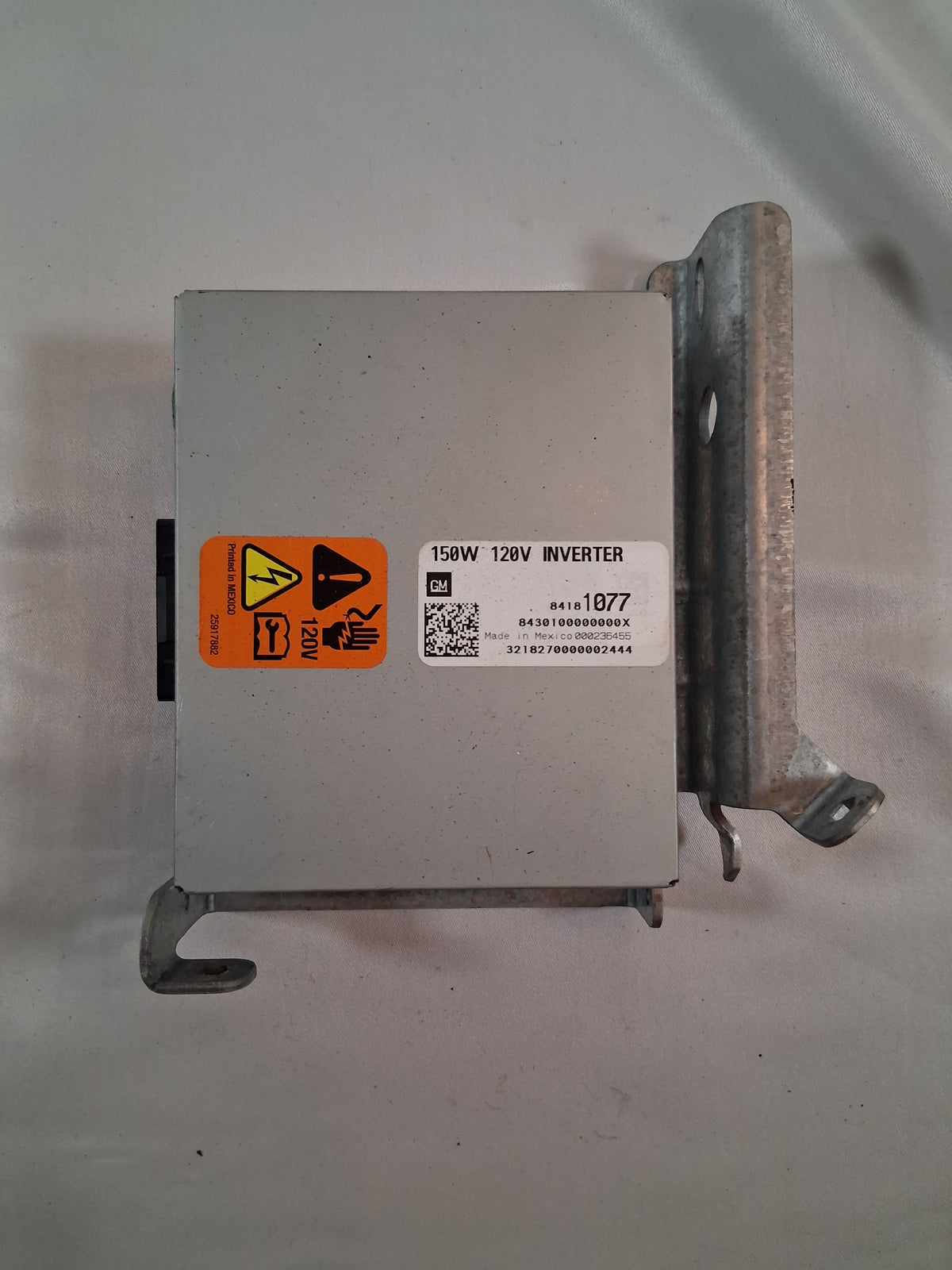 2019 Chevy Tahoe Premier AC and DC Power Control Module 84181077