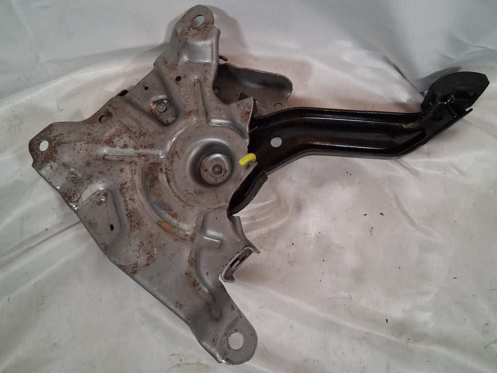 OEM# 84459687 2019 Chevy Tahoe Premier Emergency Parking Brake Control Pedal