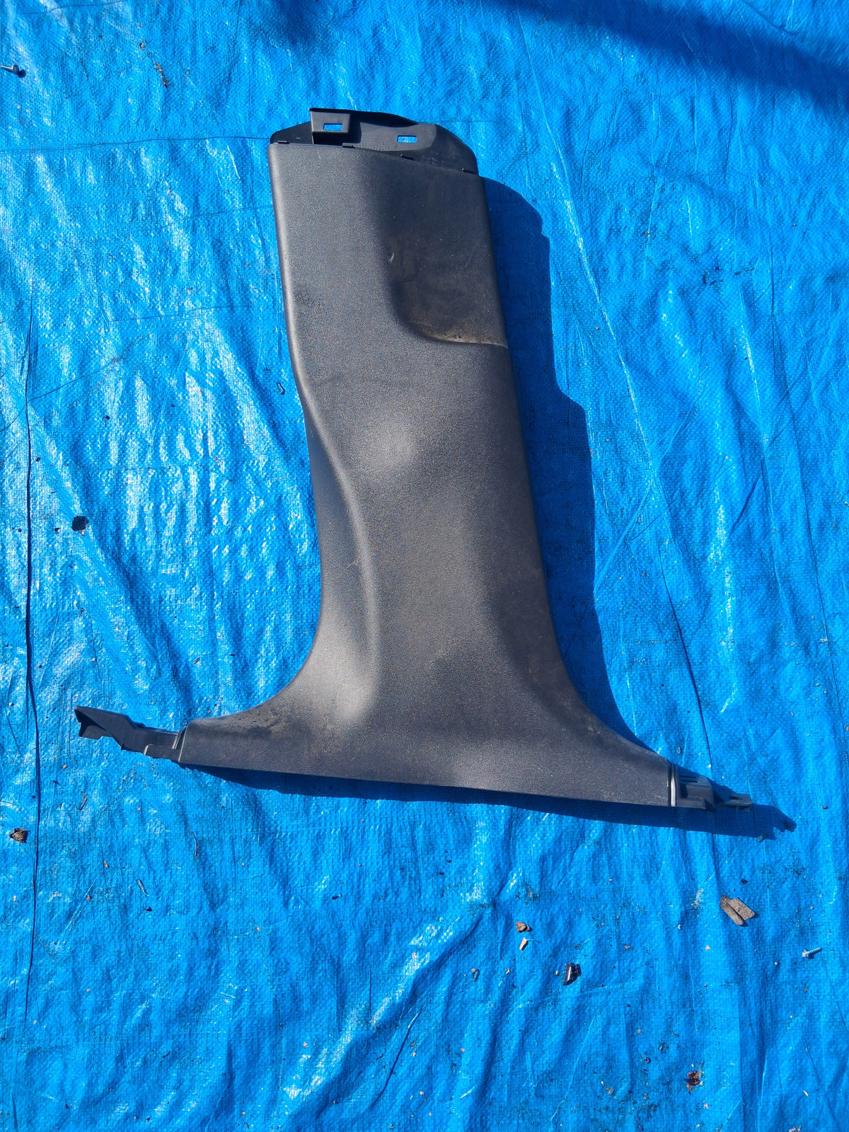 OEM 1494623-00-e 2022 Tesla Model Y B Pillar Lower Left Trim Cover Panel