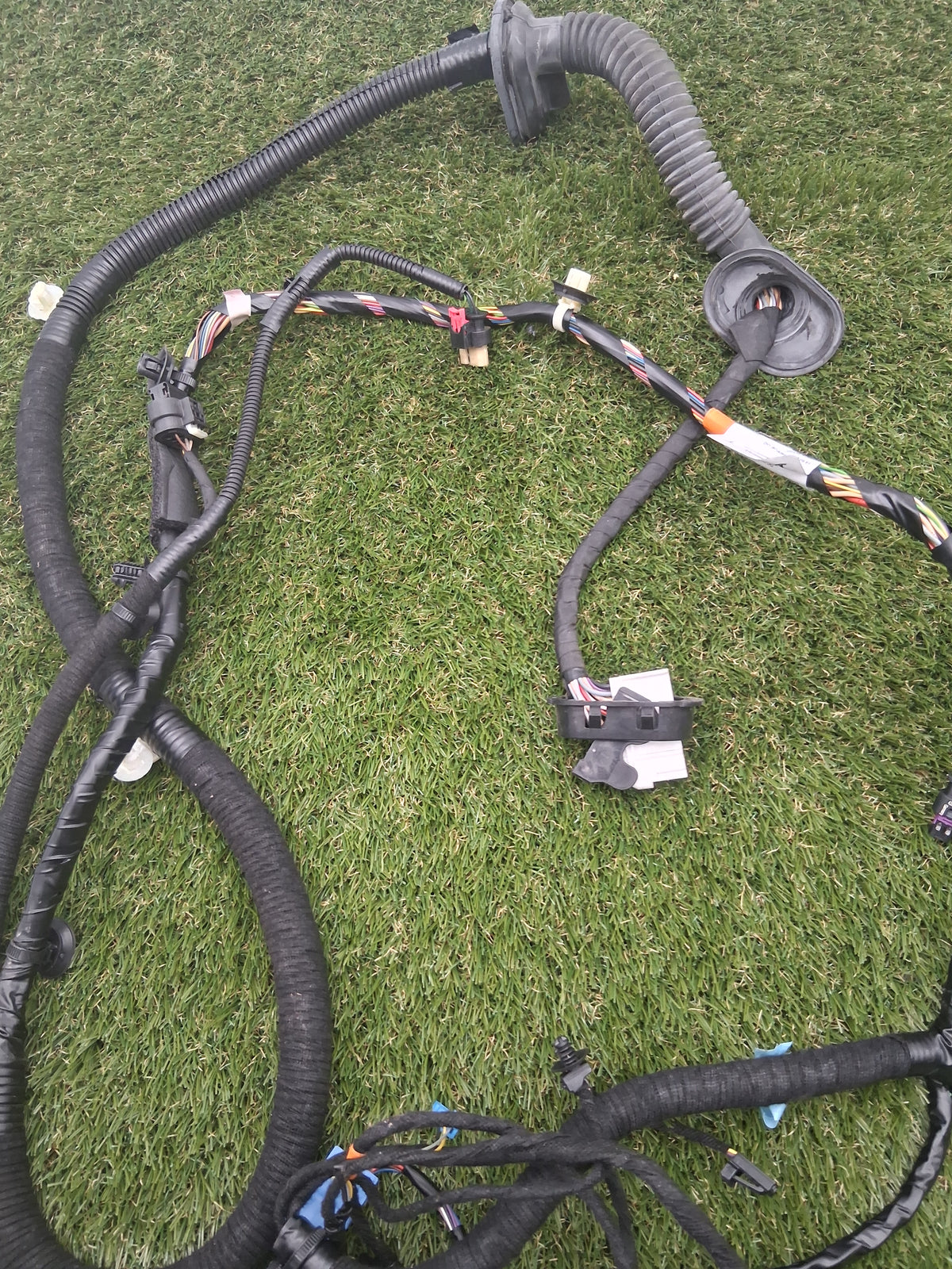 OEM 1489052-00-E 2022 Tesla Model Y Right Side Door Wiring Harness
