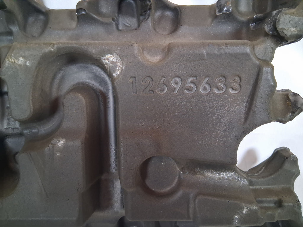 OEM# 126956332019 Chevy Tahoe Premier 5.3L Engine Fuel Pump Insulator