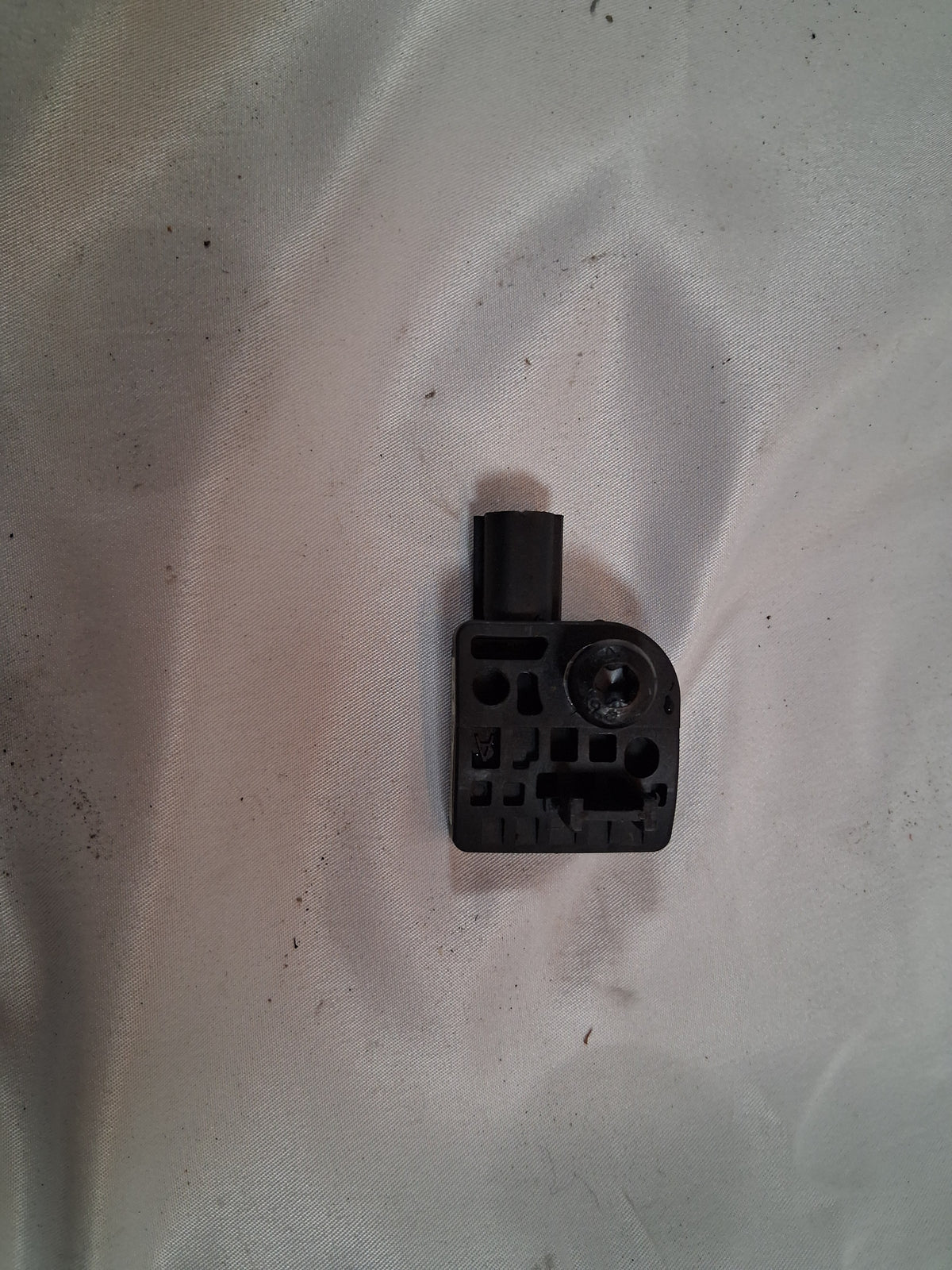 2019 Chevy Tahoe Premier Airbag Side Impact Rear Crash Sensor 26671010