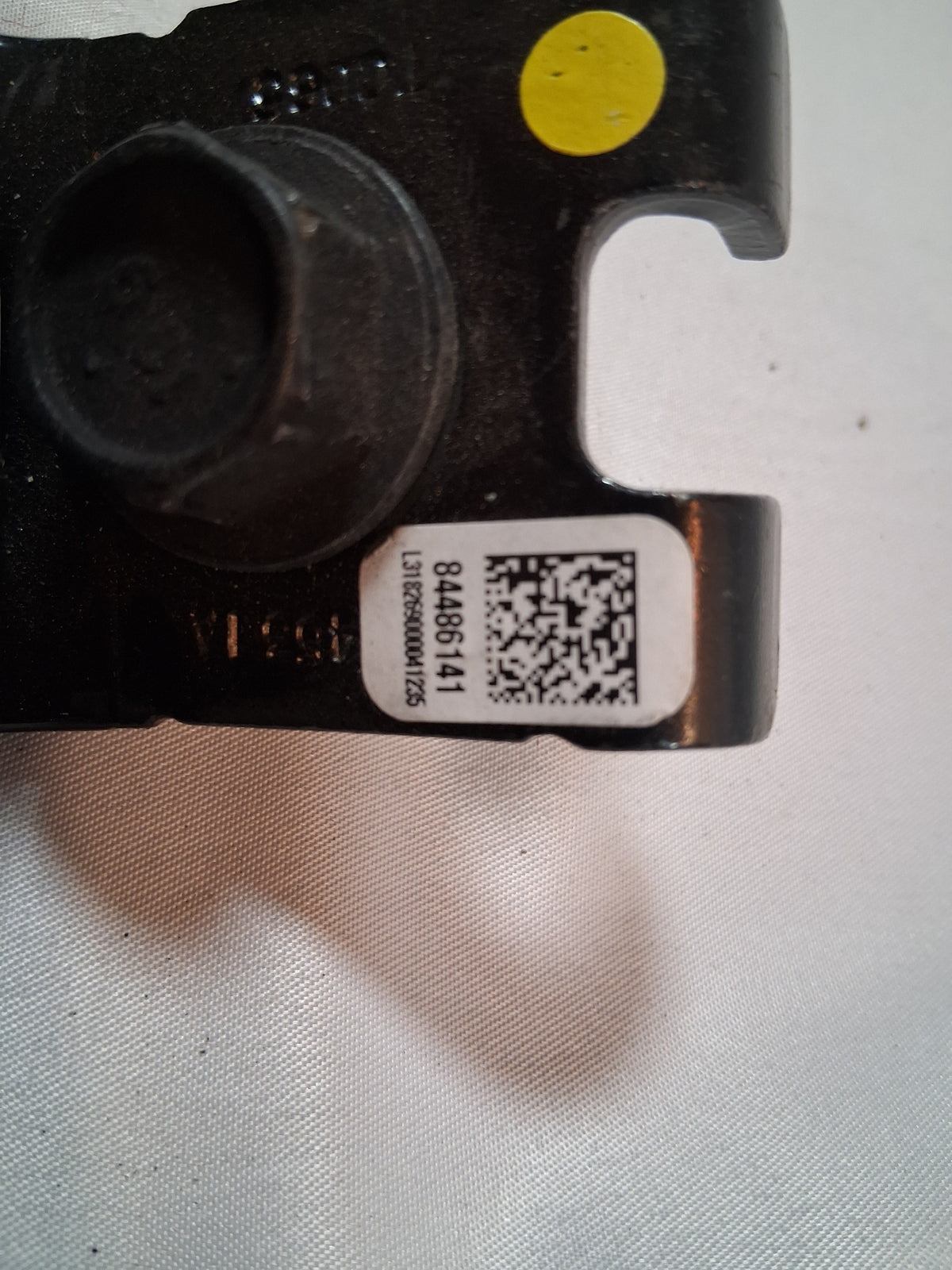 OEM 2019 Chevy Tahoe Premier Seat Belt Buckle
