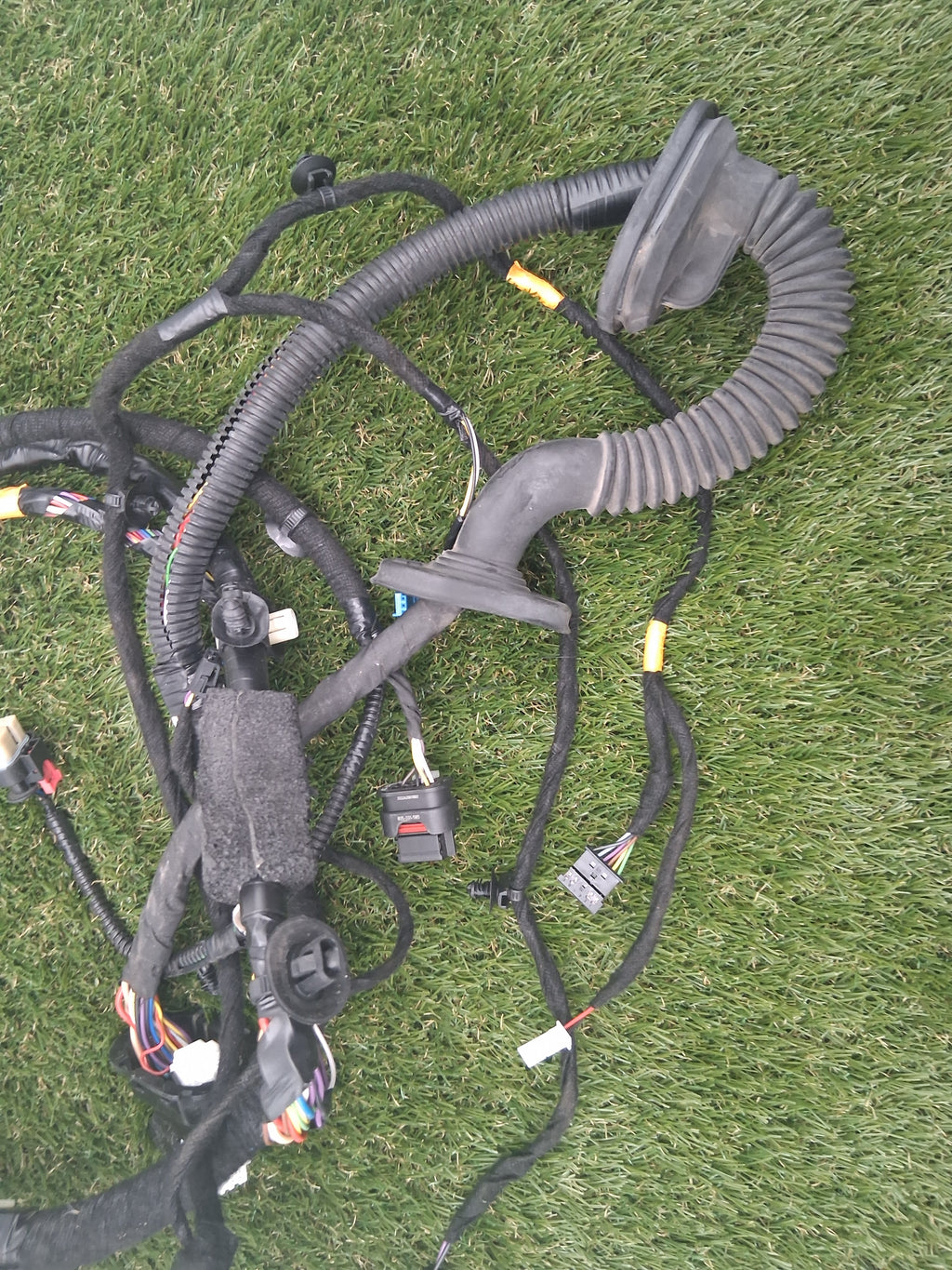 OEM 1489044-00-E 2022 Tesla Model Y Front Left Door Wiring Harness Driver