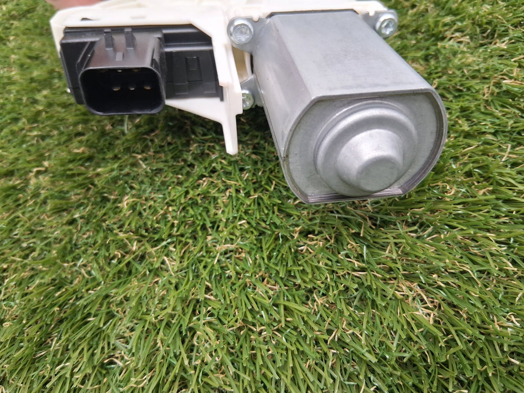OEM E73108-101 2022 Tesla Model Y Left Window Regulator Motor Actuator