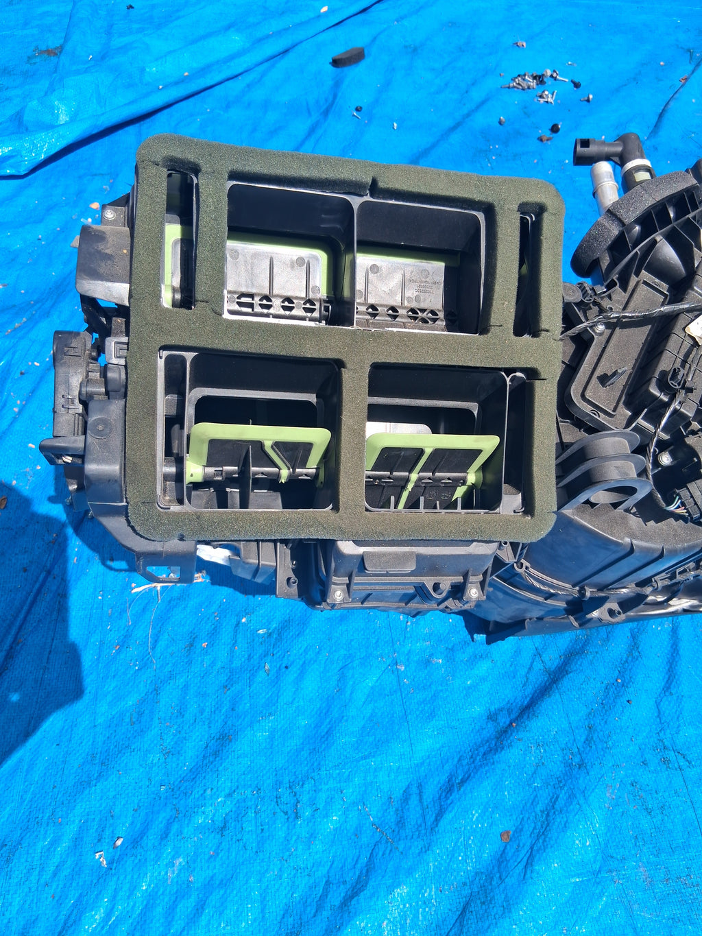 Tahoe 2507181A Z3696044B
