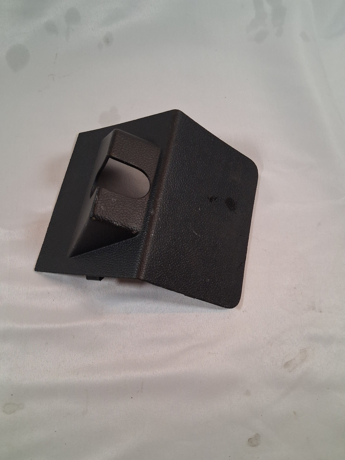 2019 Chevy Tahoe Premier Liftgate Tailgate Hatch-Latch Cover 23183555