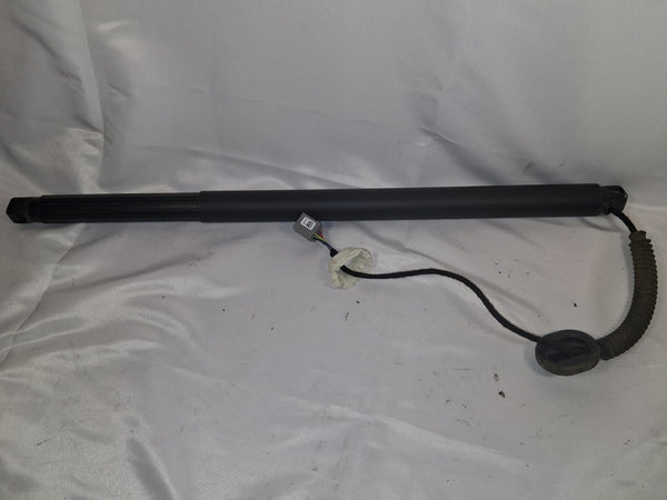 OEM# 84306929 2019 Chevy Tahoe Premier Rear Left Liftgate Power Actuator
