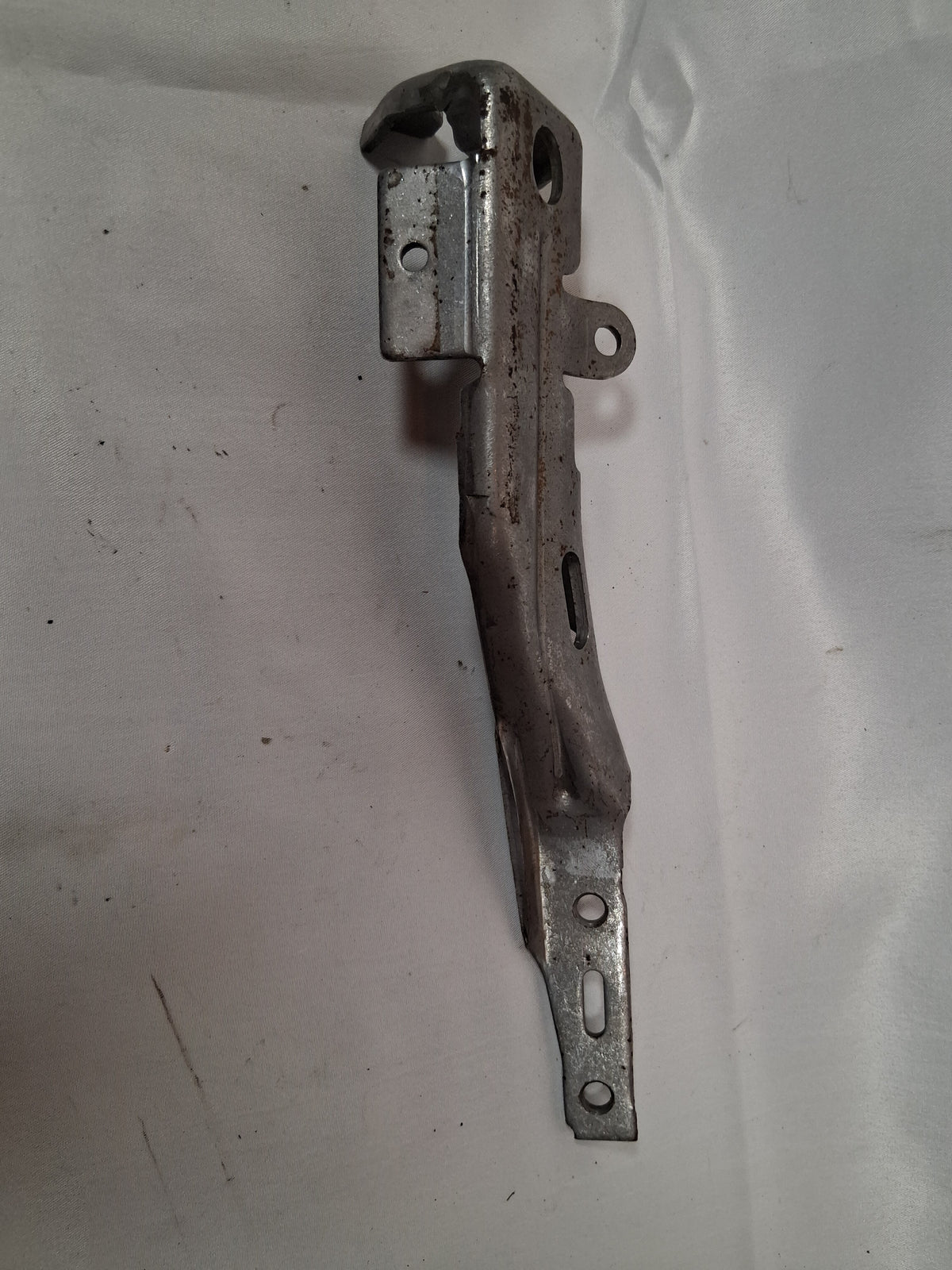 OEM# 2019 Chevy Tahoe Premier Hood Hinge