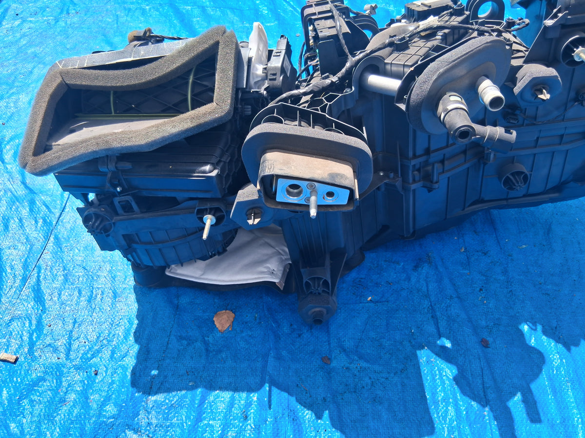 Tahoe 2507181A Z3696044B