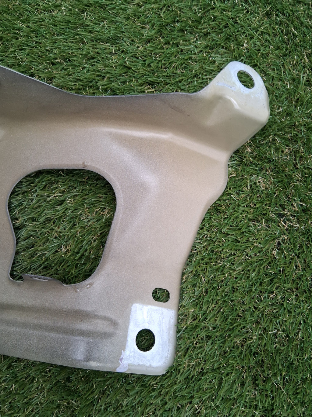 OEM 1487491-00-A 2022 Tesla Model Y Left Side Fender Support Bracket