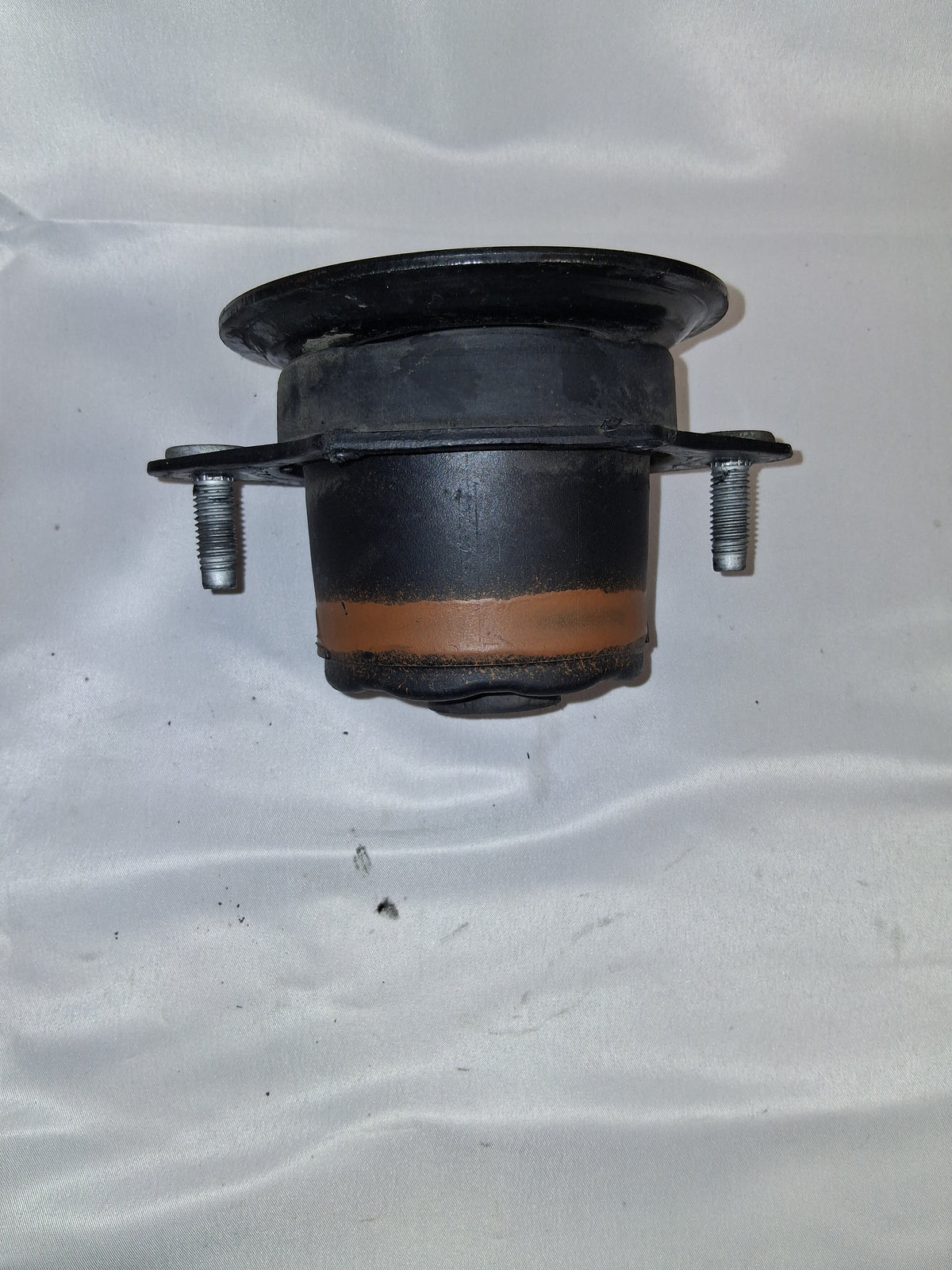 OEM# 23248396 2019 Chevy Tahoe Premier Body Mount Cushion Insulator