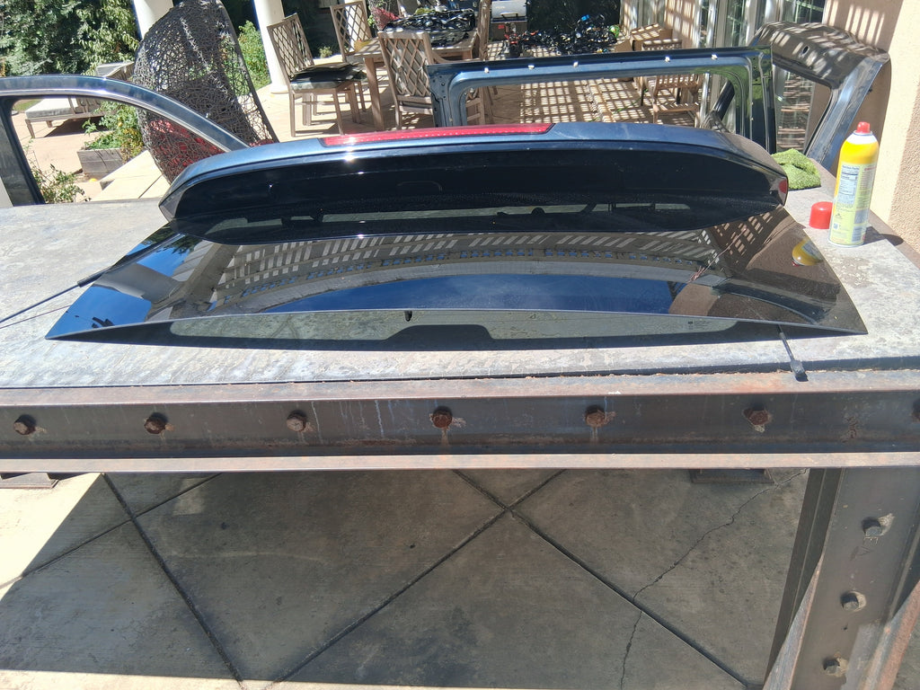 OEM 2019 Chevy Tahoe Premier Rear Upper Spoiler ASM Iridium