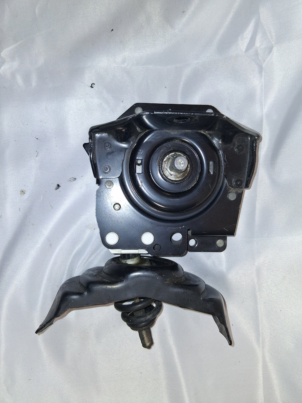 OEM# 84300486 2019 Chevy Tahoe Premier Spare Tire Hoist Carrier