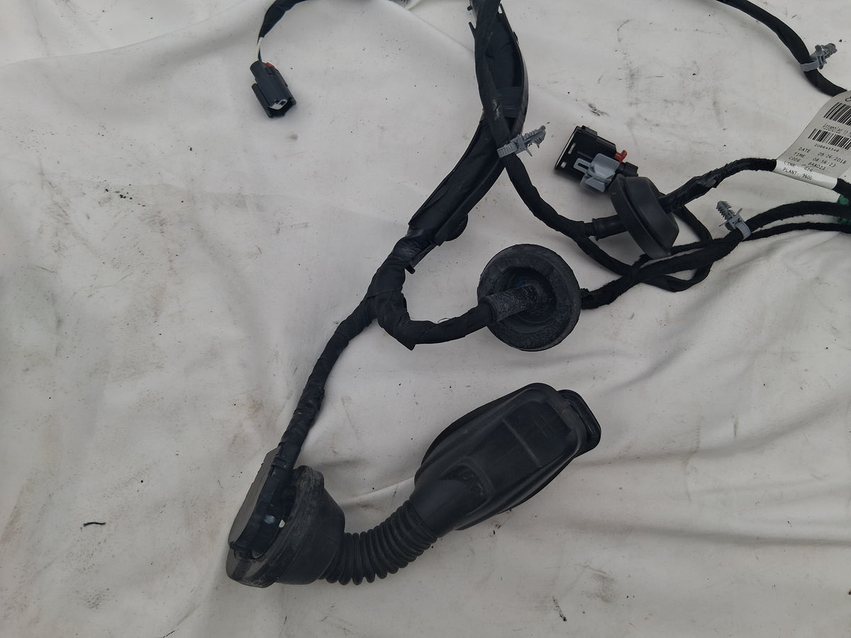 OEM# 2019 Chevy Tahoe Premier Door Wiring Harness