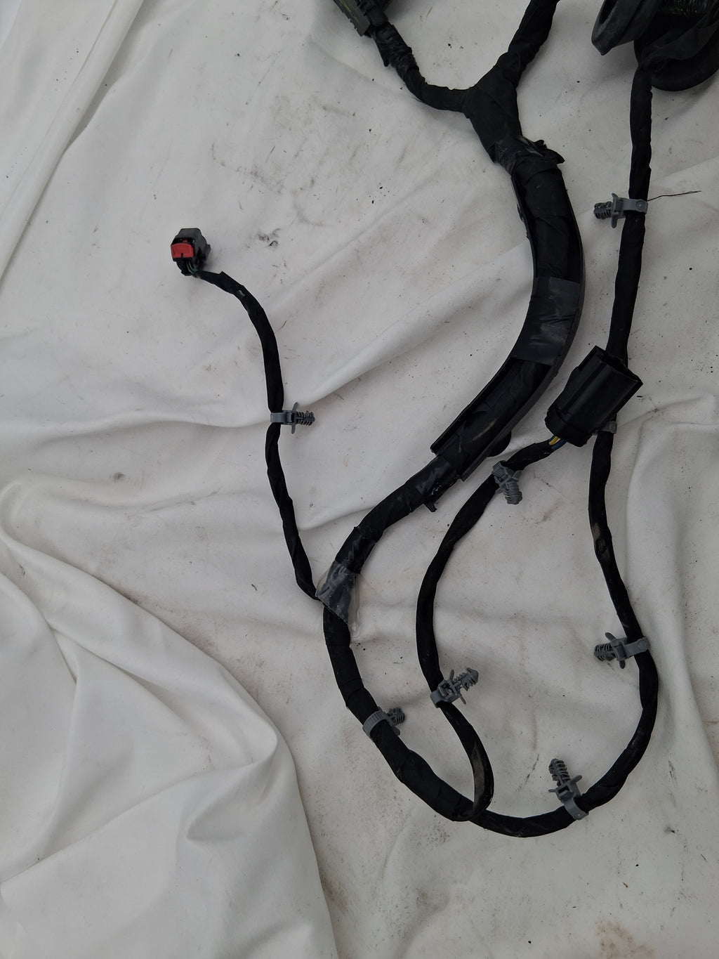OEM# 2019 Chevy Tahoe Premier Door Panel Wiring Harness