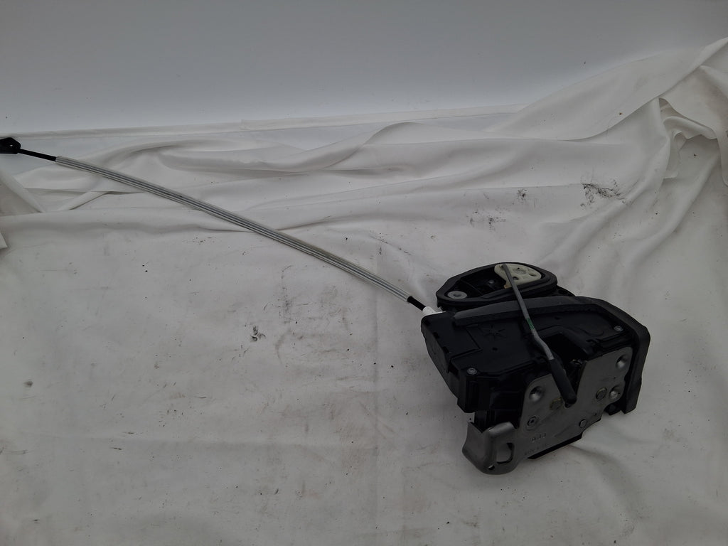 OEM# 13598379 2019 Chevy Tahoe Premier Door Latch Lock Actuator