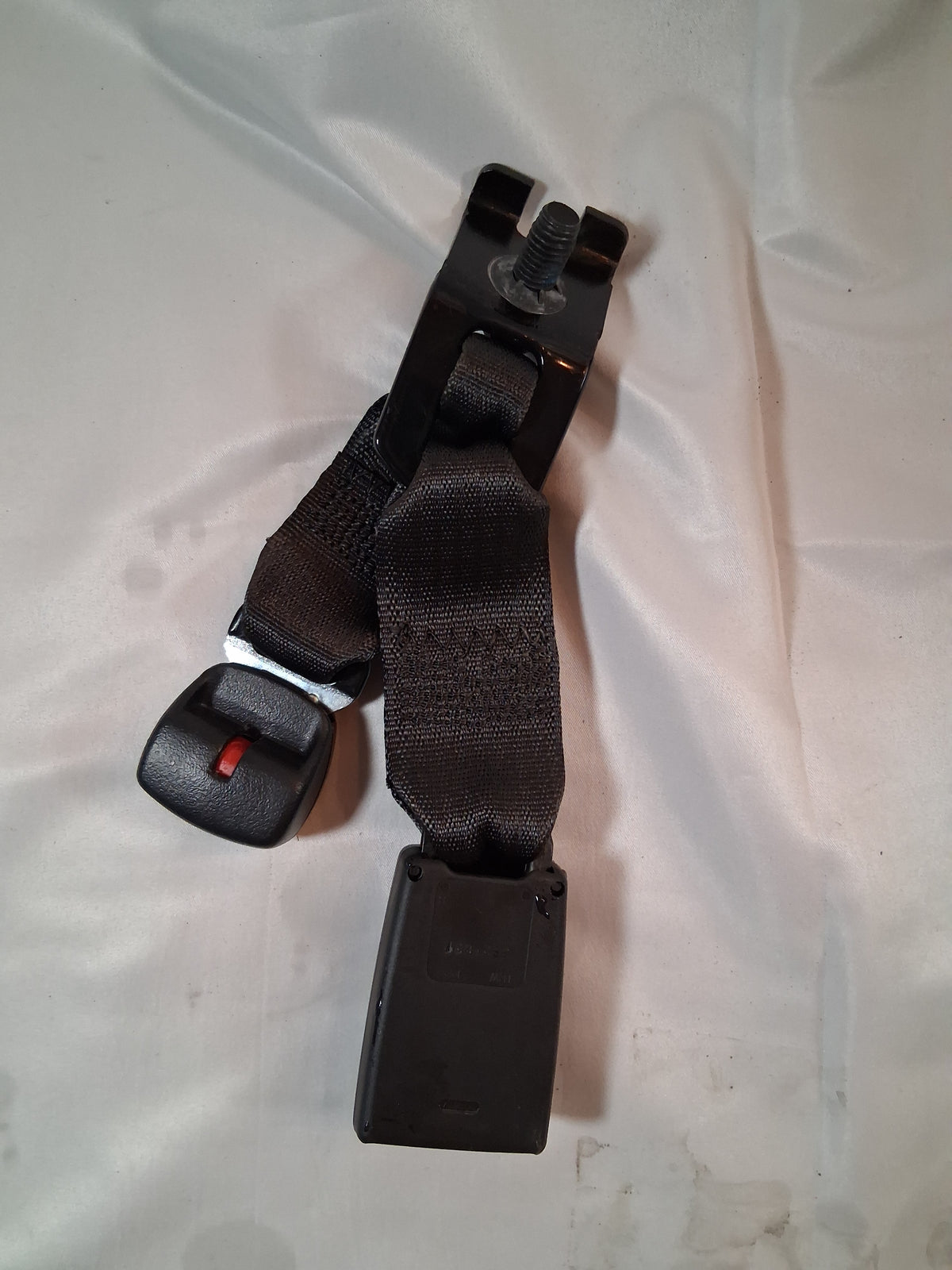 OEM 2019 Chevy Tahoe Premier Seat Belt Buckle