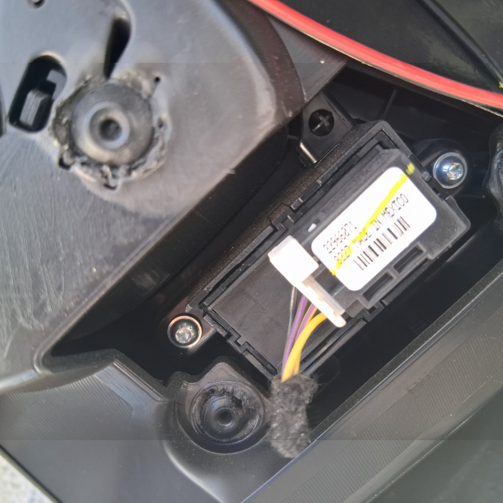My Store OEM 84351989 Chevy Tahoe Premier front passenger door panel electronic module with wiring harness