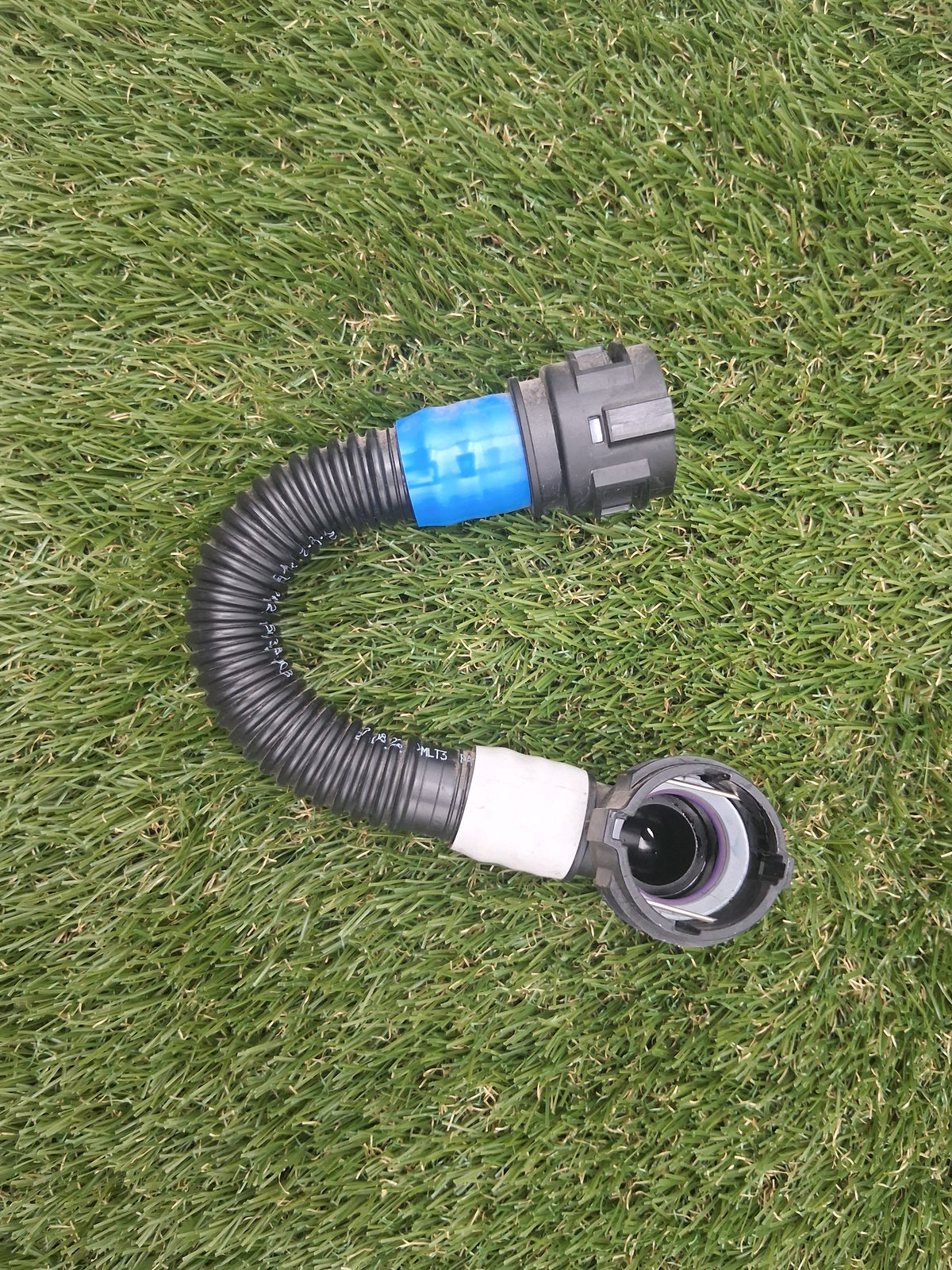 OEM 1501348-00-B 2022 Tesla Model Y Powertrain Return Hose Coolant Pipe