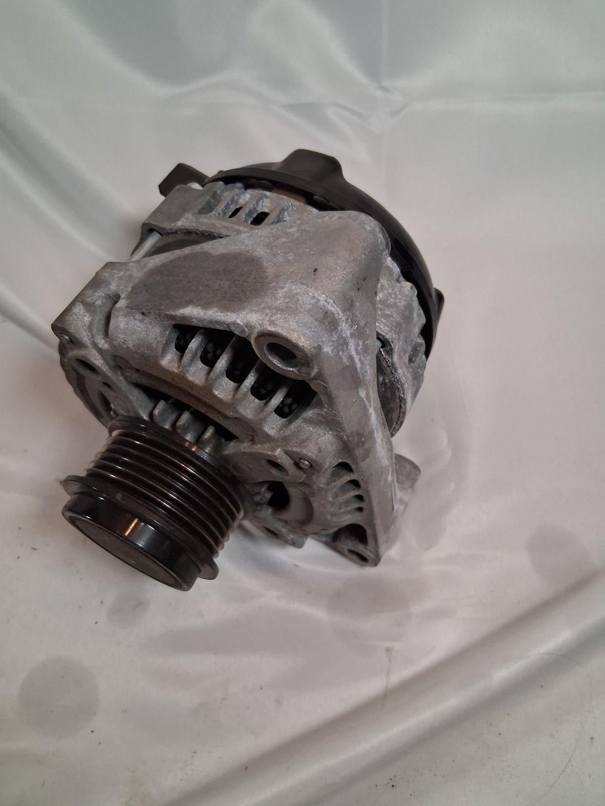 2019 Chevy Tahoe Premier Alternator 84143543