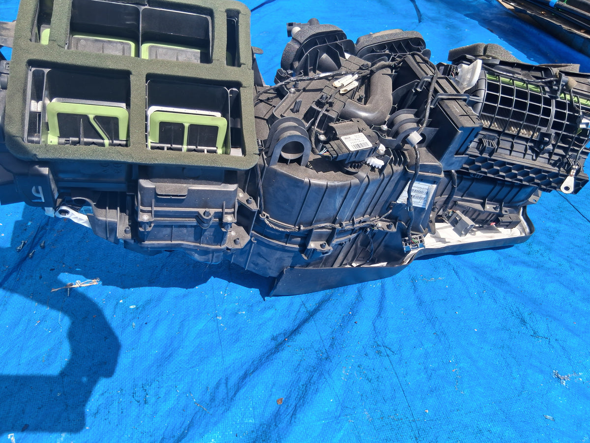 Tahoe 2507181A Z3696044B