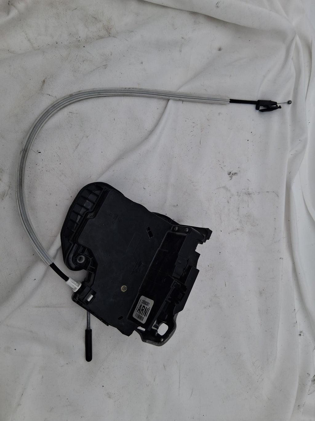 OEM# 13598381 2019 Chevy Tahoe Premier Door Lock Latch Actuator