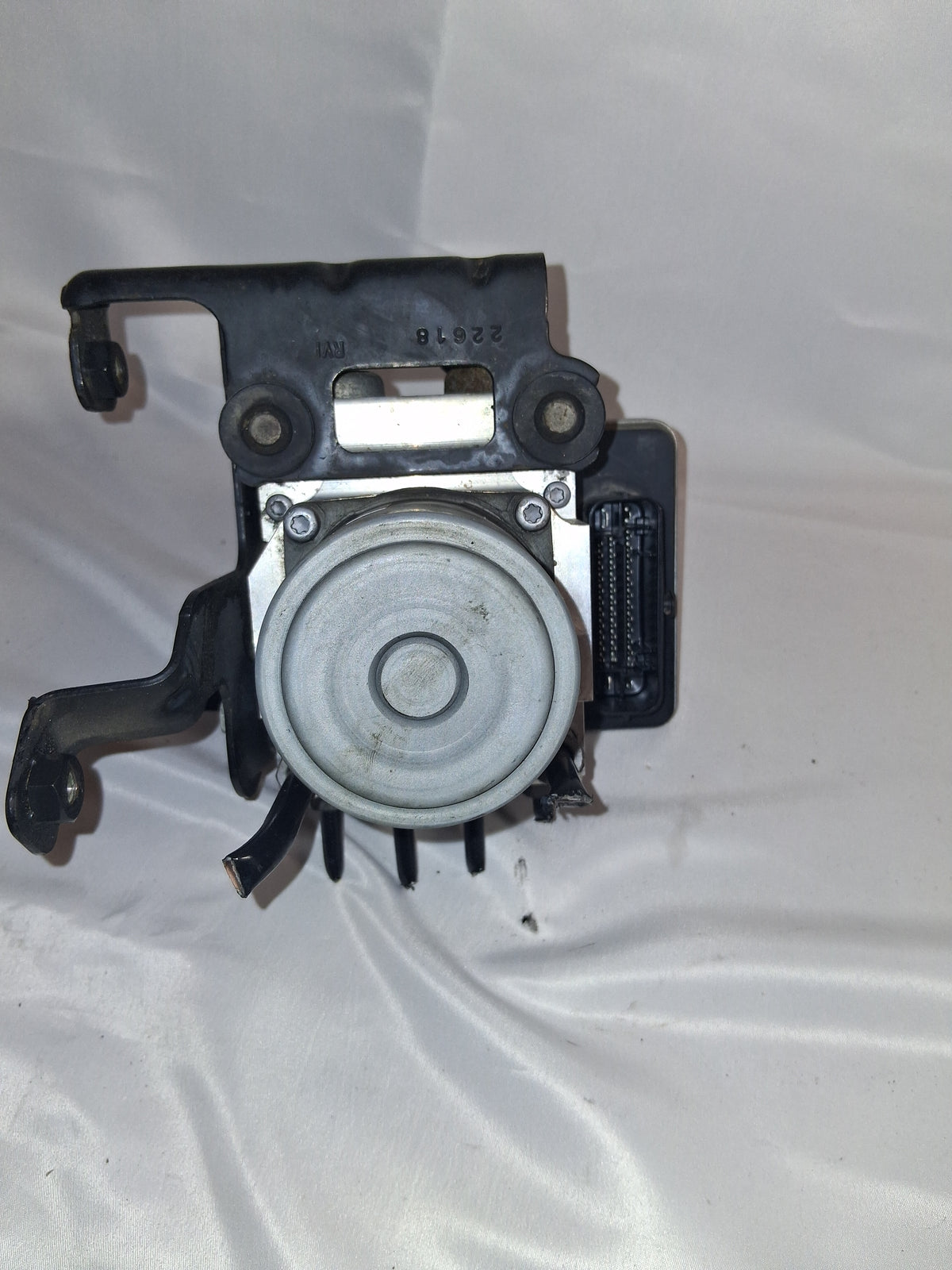OEM# 84463590 2019 Chevy Tahoe Premier Anti Lock Brake Control Module
