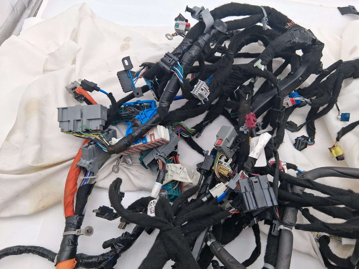 OEM 2019 Chevy Tahoe Premier Engine Electrical Wiring Harness