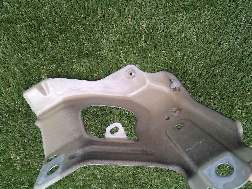 OEM 1487492-00-A 2022 Tesla Model Y Right Fender Support Bracket
