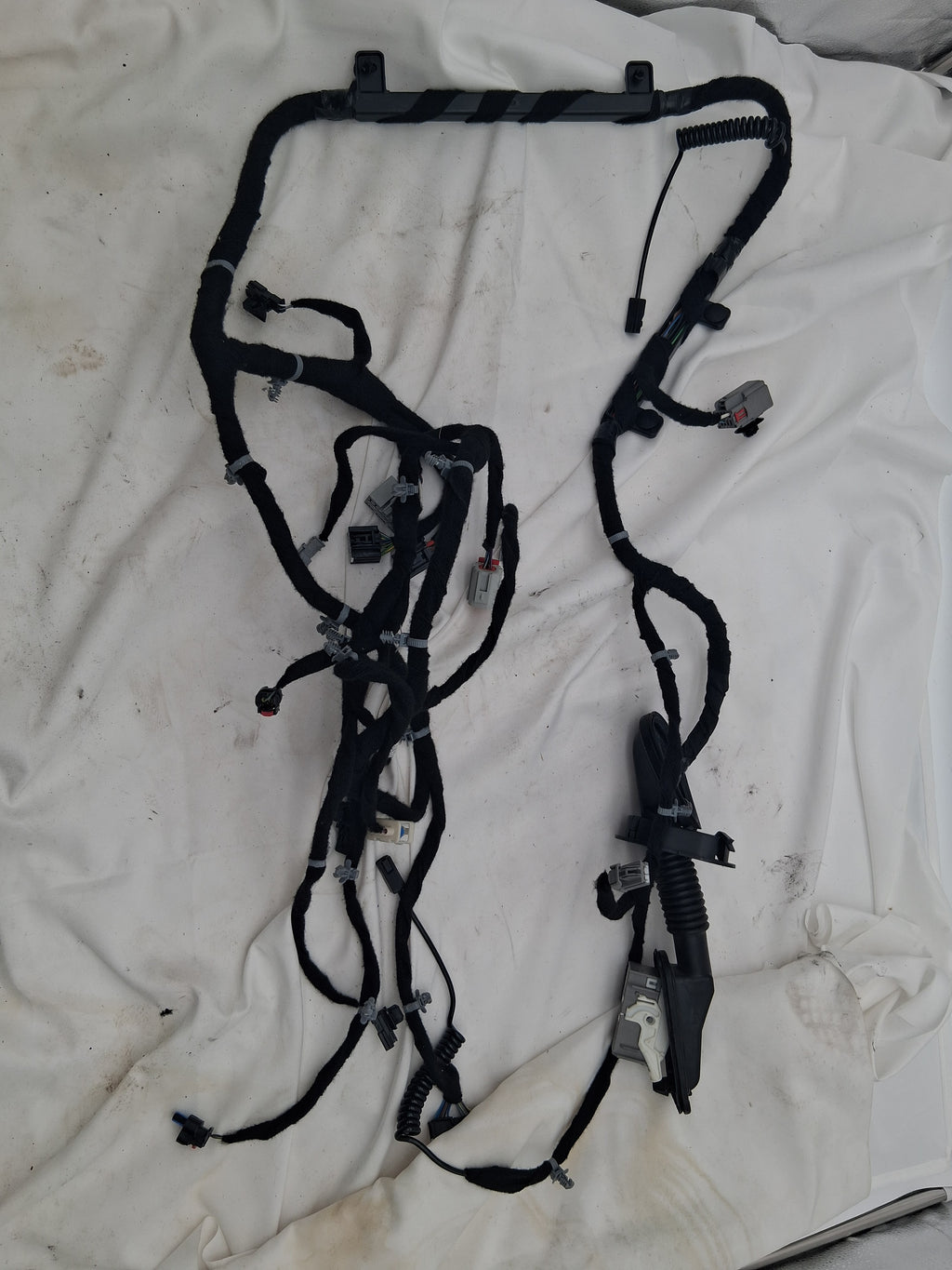 OEM# 23377541 2019 Chevy Tahoe Premier Wiring Harness Lift Gate
